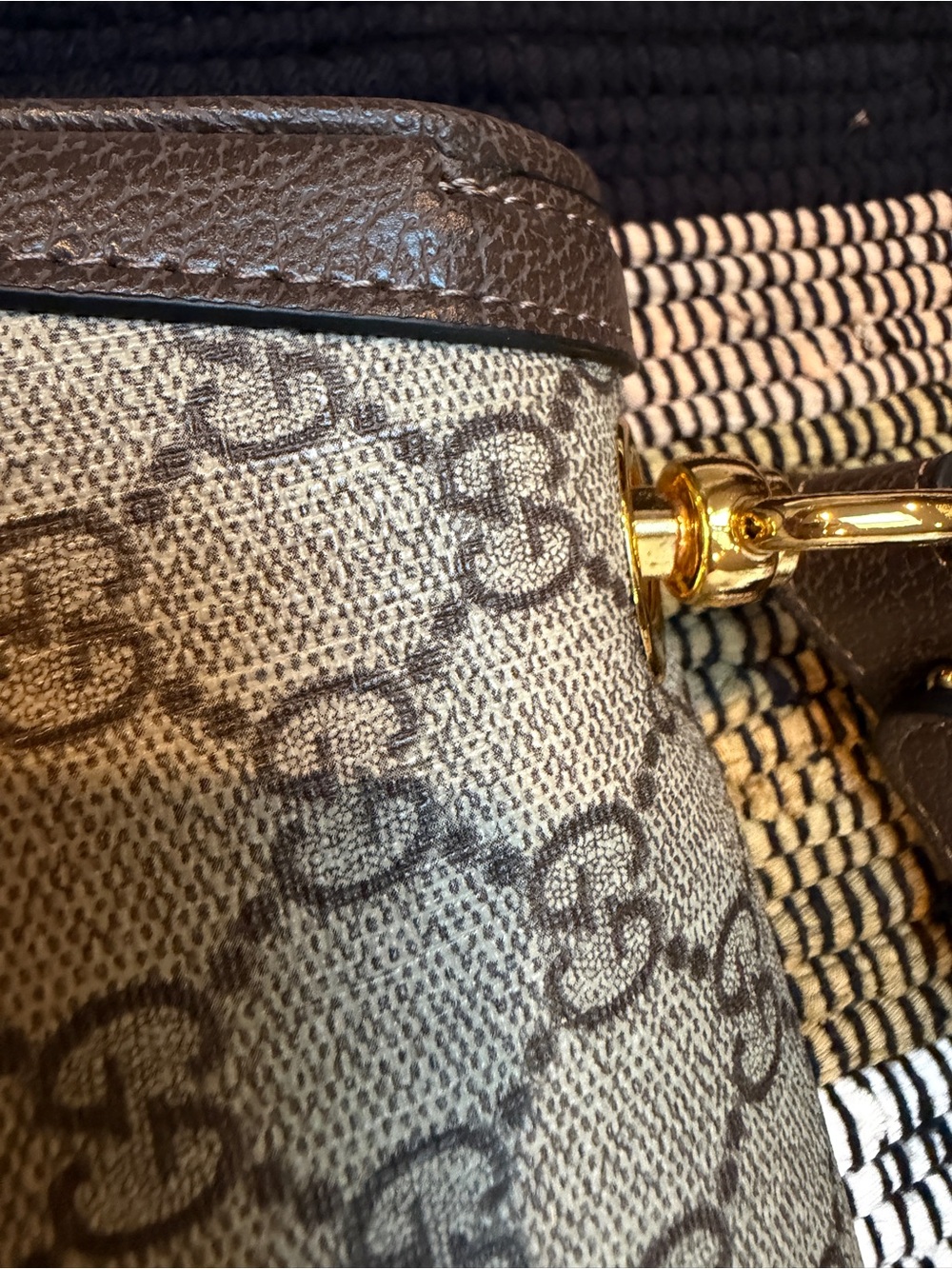 Gucci Brown GG Supreme Shoulder Bag with Gold Double G - Picture 14 of 15